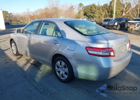 2011 Toyota Camry Le from USA, damaged, VIN 4T1BF3EK2BU600139